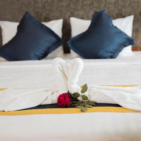 Confetti Garden Hotel Vang Vieng Dış mekan fotoğraf